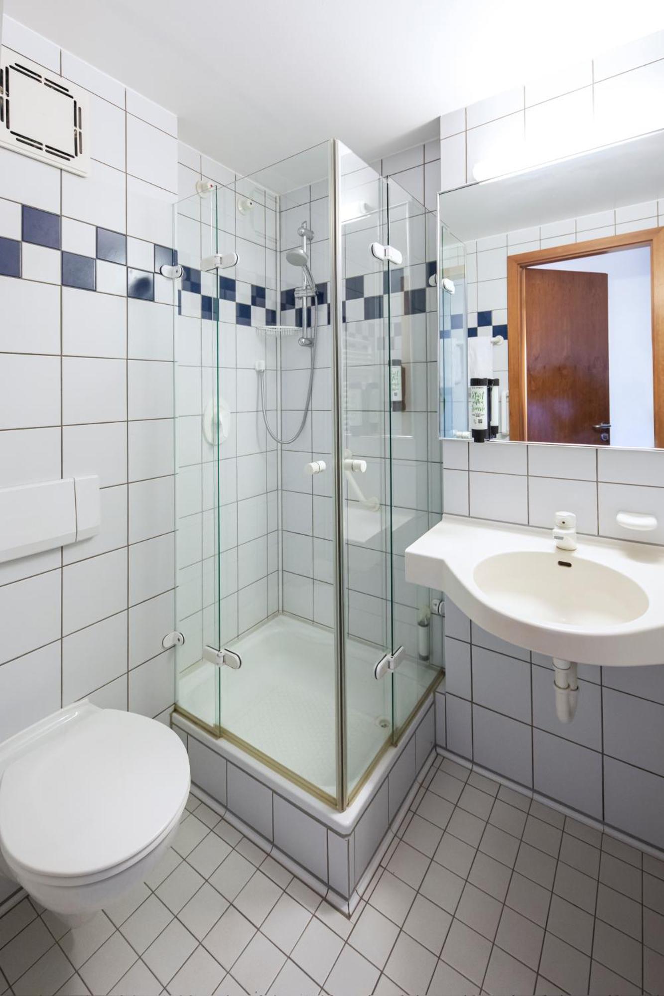 Roomingtons Karoli Waldkirchen Exterior photo