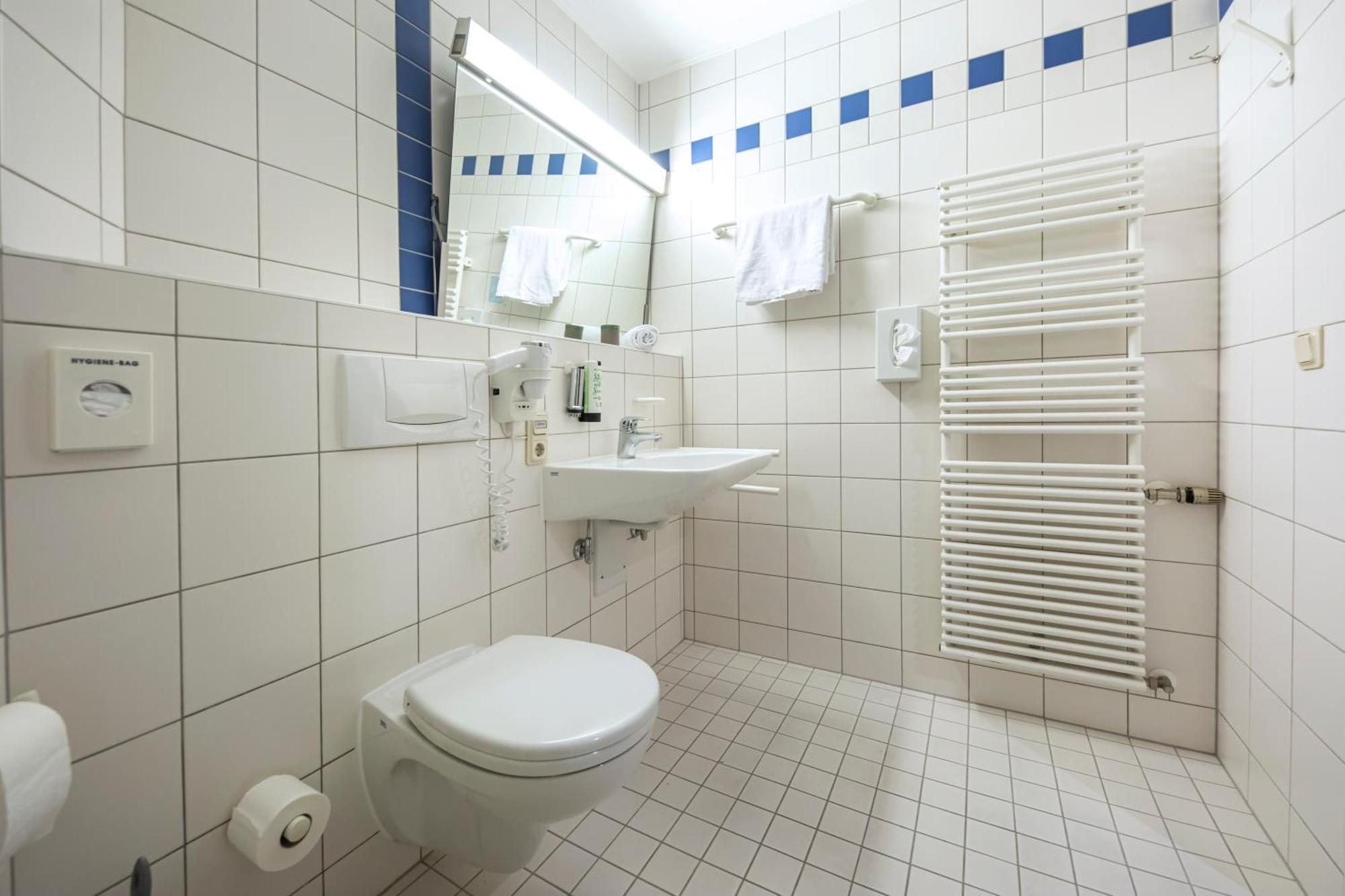 Roomingtons Karoli Waldkirchen Exterior photo